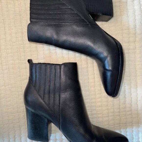 Marc Fisher Ankle Boots - Picture 3 of 4